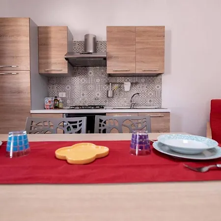 Andrea San Lorenzo *